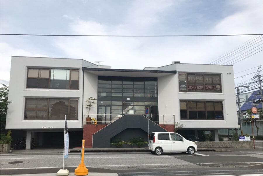 建物外観写真